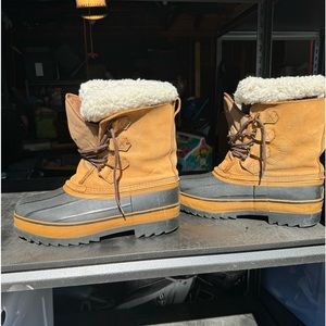 Itasca men’s snow boots. Size 12 or 12.5